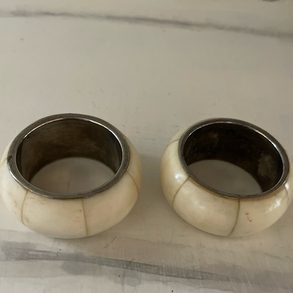 Vintage mother of pearl brass lined table napkin holders rings white set of 2